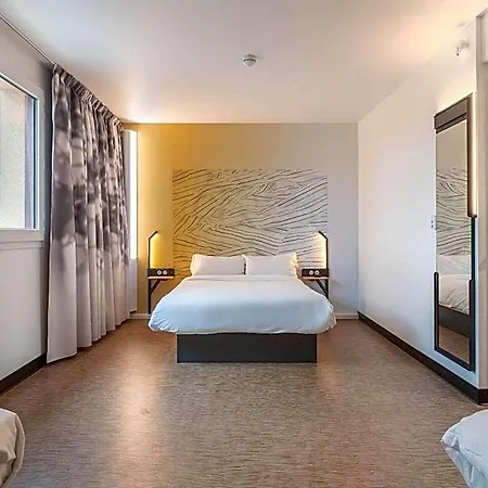 Hotel Bourg-en-bresse 2*