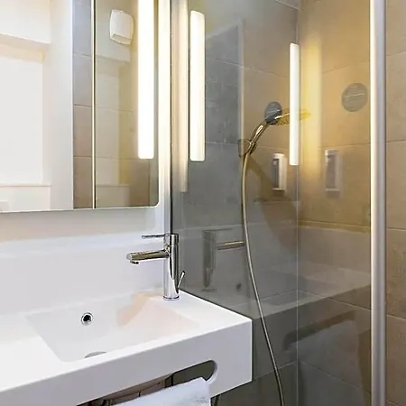 Szálloda Bourg-en-bresse 2*